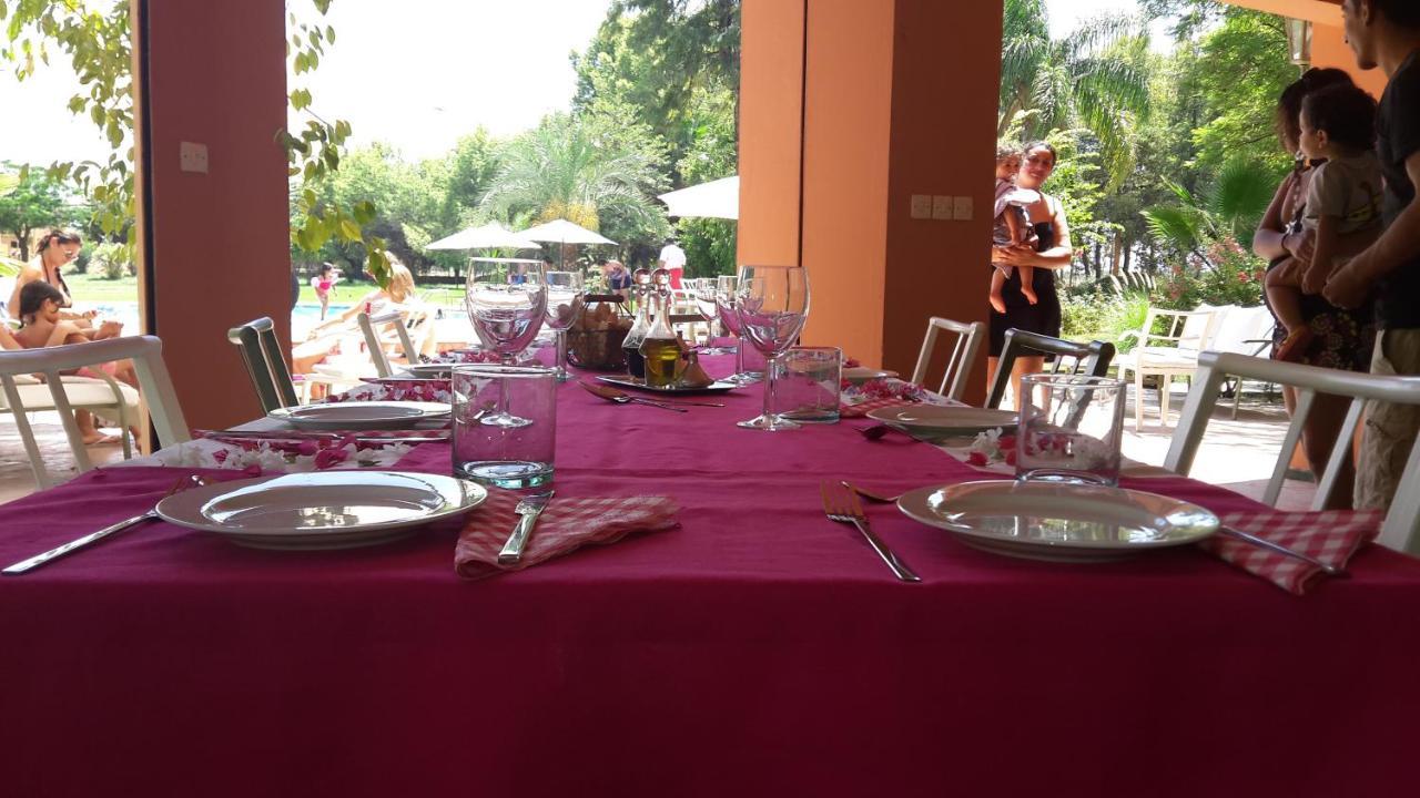 La Vie En Rose - Horses & Dogs House Bed & Breakfast Ait Hamid Bagian luar foto